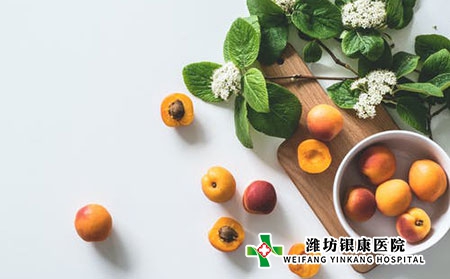 白癜风是先天的还是后天的?应该注意什么?