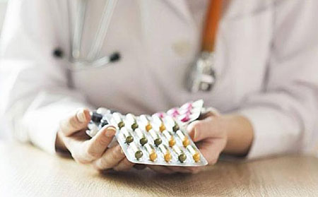 皮疹治疗用什么药膏好_抗组胺药