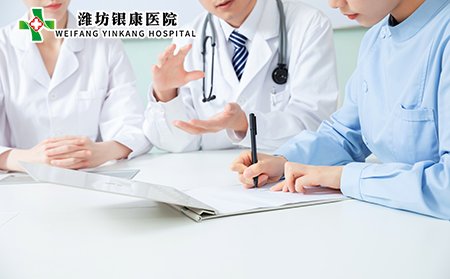 股癣瘙痒比较严重，可以使用外用药膏或乳膏进行治疗。